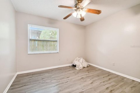 Immobilier commercial à vendre à Tampa, Floride: 6 chambres, 159.33 m2 № 1265143 - photo 25