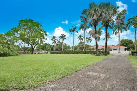 Villa ou maison à vendre à Miami, Floride: 3 chambres, 212.37 m2 № 1402678 - photo 5