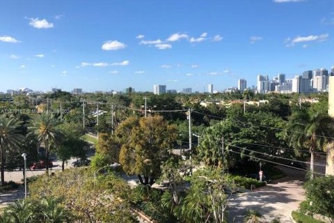 Condominio en venta en Miami, Florida, 2 dormitorios, 106.37 m2 № 1402766 - foto 2