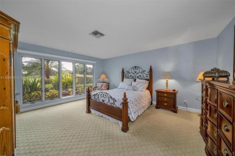 Villa ou maison à vendre à Coral Springs, Floride: 4 chambres, 475.01 m2 № 1228283 - photo 18