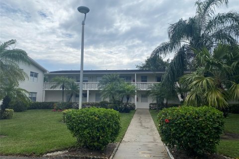 Condo in Deerfield Beach, Florida, 1 bedroom  № 1058877 - photo 15