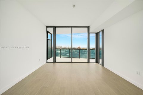 Condominio en venta en Miami Beach, Florida, 2 dormitorios, 126.07 m2 № 1234090 - foto 18