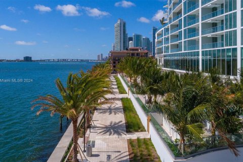 Copropriété à vendre à Miami, Floride: 2 chambres, 107.95 m2 № 1357004 - photo 25