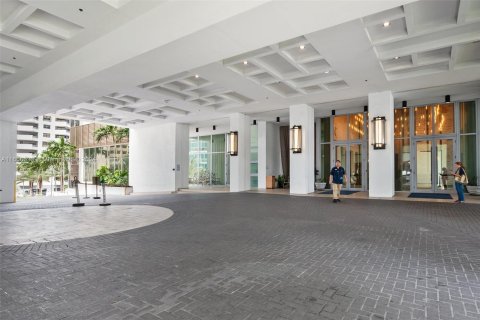 Copropriété à vendre à Miami, Floride: 2 chambres, 107.95 m2 № 1357004 - photo 3