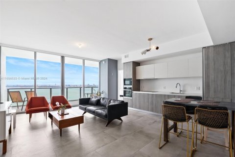 Copropriété à vendre à Miami, Floride: 2 chambres, 107.95 m2 № 1357004 - photo 1