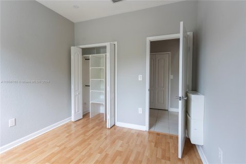 Copropriété à louer à Hialeah, Floride: 2 chambres, 89.84 m2 № 1357054 - photo 20