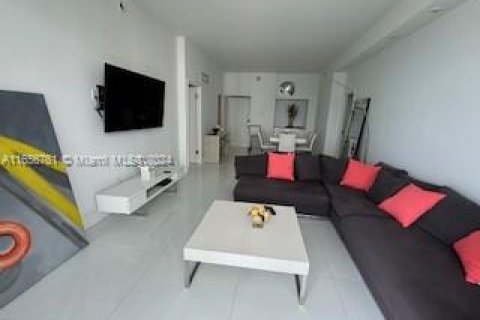 Condo in Sunny Isles Beach, Florida, 2 bedrooms  № 1357053 - photo 20