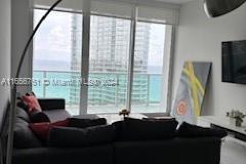 Condominio en alquiler en Sunny Isles Beach, Florida, 2 dormitorios, 123.65 m2 № 1357053 - foto 8