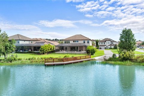 Villa ou maison à vendre à Land O' Lakes, Floride: 6 chambres, 326.83 m2 № 1320528 - photo 1