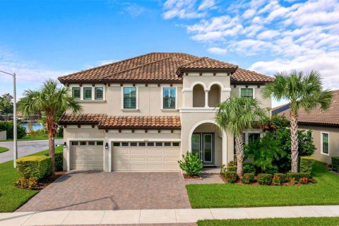 Casa en venta en Land O' Lakes, Florida, 6 dormitorios, 326.83 m2 № 1320528 - foto 2