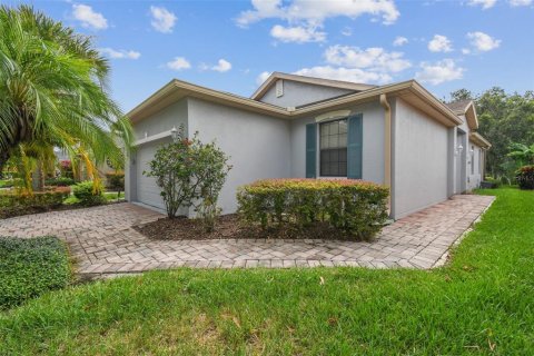 Villa ou maison à vendre à Kissimmee, Floride: 2 chambres, 116.87 m2 № 1322972 - photo 1