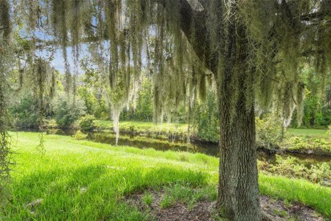 Villa ou maison à vendre à Kissimmee, Floride: 2 chambres, 116.87 m2 № 1322972 - photo 2