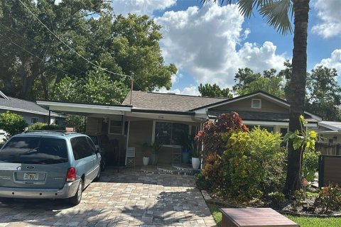 Casa en venta en Tampa, Florida, 2 dormitorios, 117.24 m2 № 1392264 - foto 1