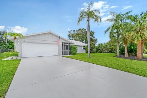 House in Nokomis, Florida 3 bedrooms, 187.29 sq.m. № 1392253 - photo 8