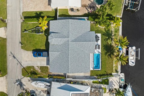 Casa en venta en Palm City, Florida, 3 dormitorios, 248.98 m2 № 1020035 - foto 9