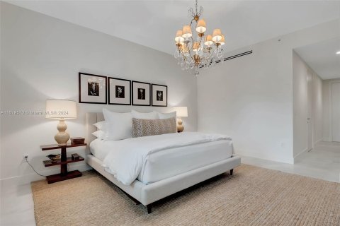 Condominio en venta en Coral Gables, Florida, 4 dormitorios, 216.18 m2 № 1409062 - foto 21