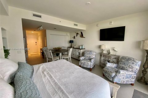 Apartment in Doral, Florida 1 bedroom, 39.95 sq.m. № 1024141 - photo 3