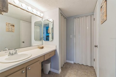 Copropriété à vendre à Punta Gorda, Floride: 2 chambres, 106.56 m2 № 1353992 - photo 17