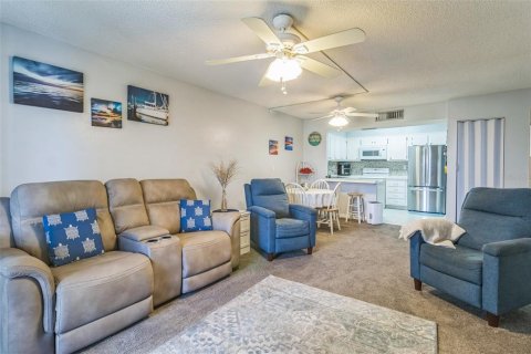 Copropriété à vendre à Punta Gorda, Floride: 2 chambres, 106.56 m2 № 1353992 - photo 13