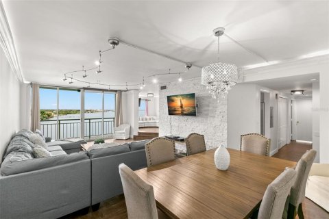 Copropriété à louer à Clearwater, Floride: 2 chambres, 137.4 m2 № 1351279 - photo 3