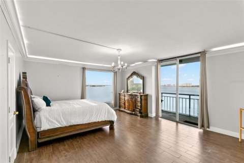 Condominio en alquiler en Clearwater, Florida, 2 dormitorios, 137.4 m2 № 1351279 - foto 15