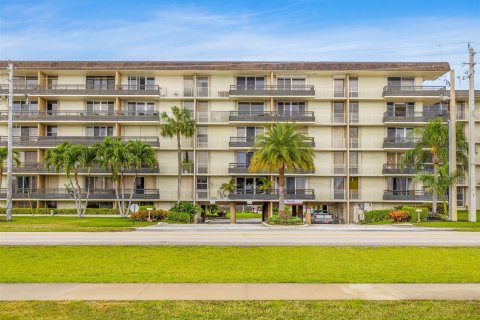 Condominio en venta en Boca Raton, Florida, 2 dormitorios, 98.1 m2 № 1024693 - foto 1