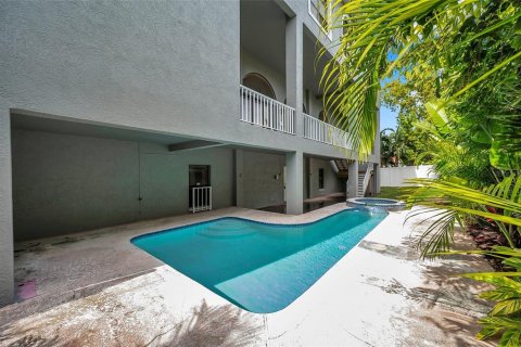 Casa en venta en Tierra Verde, Florida, 6 dormitorios, 542.36 m2 № 1400577 - foto 15