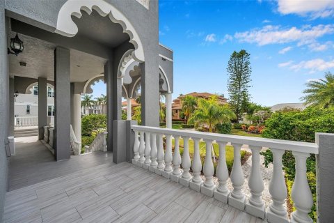 Casa en venta en Tierra Verde, Florida, 6 dormitorios, 542.36 m2 № 1400577 - foto 13