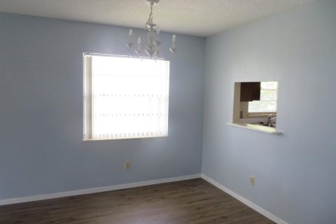 Condominio en venta en Vero Beach, Florida, 2 dormitorios, 92.9 m2 № 1077736 - foto 10