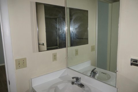 Condominio en venta en Vero Beach, Florida, 2 dormitorios, 92.9 m2 № 1077736 - foto 13