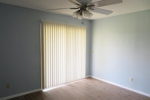 Condominio en venta en Vero Beach, Florida, 2 dormitorios, 92.9 m2 № 1077736 - foto 12