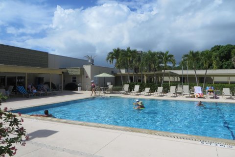 Condominio en venta en Vero Beach, Florida, 2 dormitorios, 92.9 m2 № 1077736 - foto 3