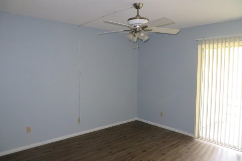 Condo in Vero Beach, Florida, 2 bedrooms  № 1077736 - photo 15