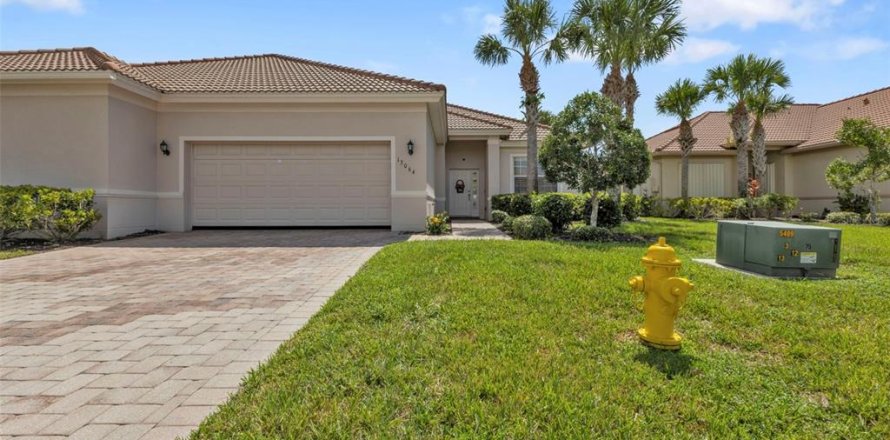 Casa en Port Charlotte, Florida 2 dormitorios, 146.51 m2 № 1390183