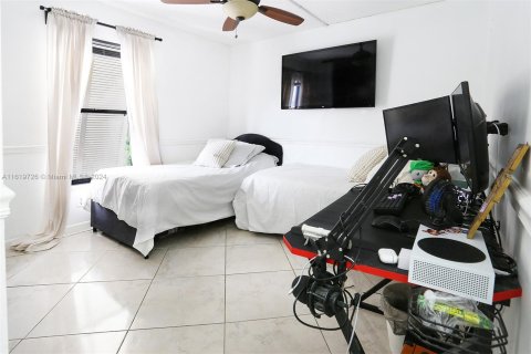 Adosado en venta en Pembroke Pines, Florida, 3 dormitorios, 122.91 m2 № 1241113 - foto 27