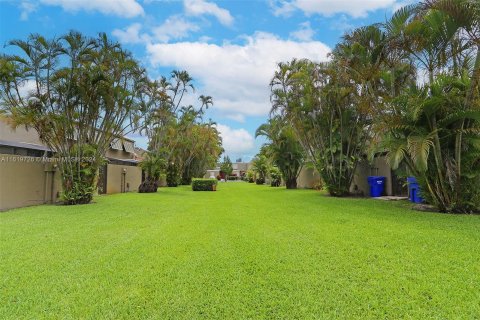 Adosado en venta en Pembroke Pines, Florida, 3 dormitorios, 122.91 m2 № 1241113 - foto 22