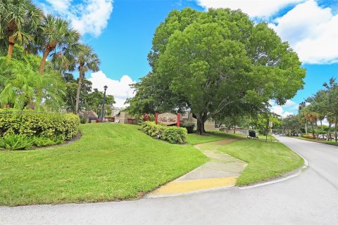 Adosado en venta en Pembroke Pines, Florida, 3 dormitorios, 122.91 m2 № 1241113 - foto 14