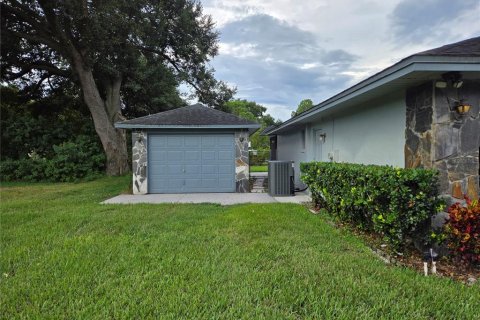 House in Lakeland, Florida 3 bedrooms, 151.62 sq.m. № 1352297 - photo 8