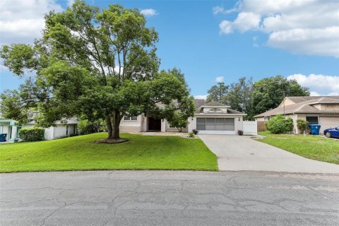 House in Spring Hill, Florida 4 bedrooms, 208.1 sq.m. № 1389511 - photo 3