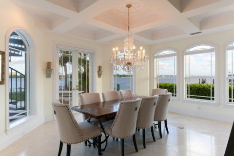 Villa ou maison à vendre à Lake Worth, Floride: 7 chambres, 774.15 m2 № 1036008 - photo 20