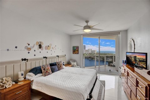 Condo in Aventura, Florida, 3 bedrooms  № 1281457 - photo 29