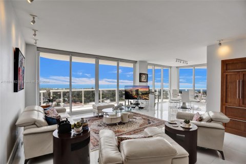 Condominio en venta en Aventura, Florida, 3 dormitorios, 220.18 m2 № 1281457 - foto 10