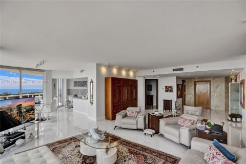 Condo in Aventura, Florida, 3 bedrooms  № 1281457 - photo 16