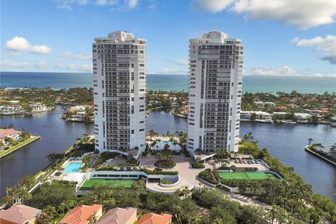 Copropriété à vendre à Aventura, Floride: 3 chambres, 220.18 m2 № 1281457 - photo 1