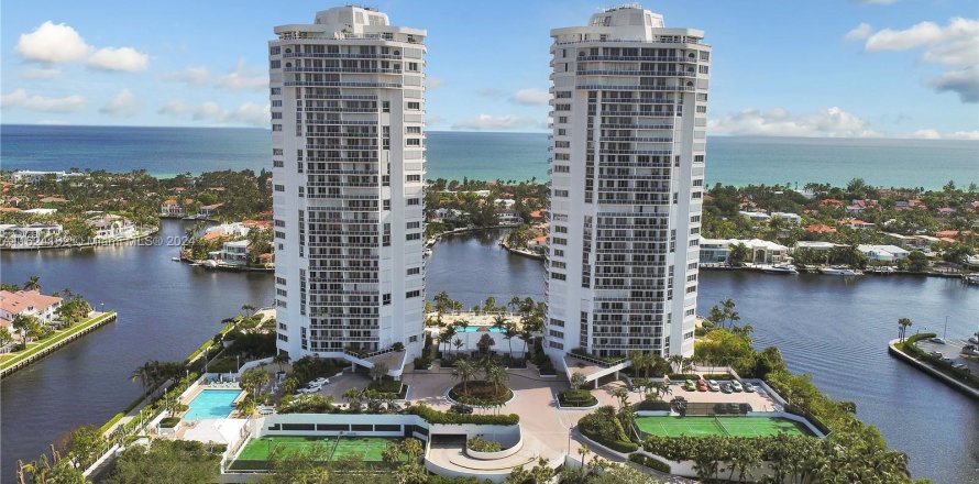 Condo in Aventura, Florida, 3 bedrooms  № 1281457