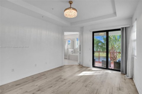 Adosado en venta en Pembroke Pines, Florida, 3 dormitorios, 208.66 m2 № 1281497 - foto 9