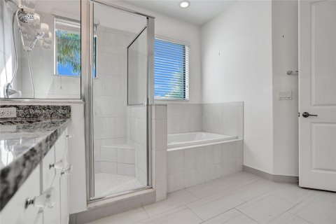 Adosado en venta en Pembroke Pines, Florida, 3 dormitorios, 208.66 m2 № 1281497 - foto 13