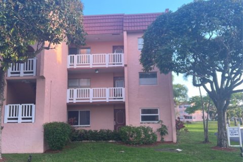 Condominio en venta en Sunrise, Florida, 2 dormitorios, 106.47 m2 № 1075022 - foto 1