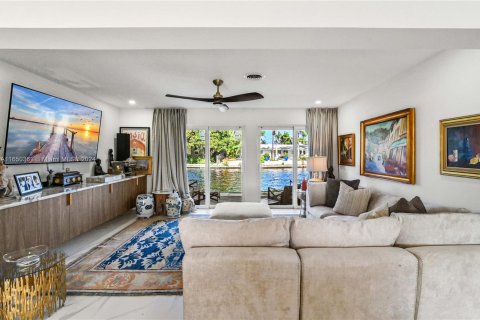 Villa ou maison à vendre à Wilton Manors, Floride: 4 chambres, 175.49 m2 № 1377079 - photo 8