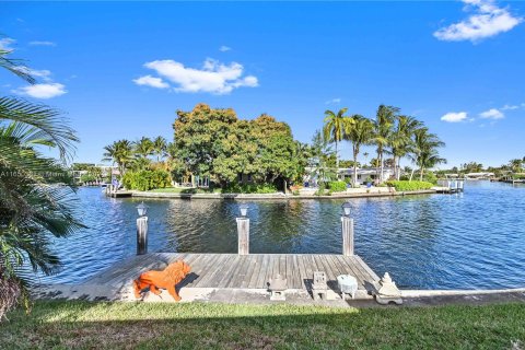 Villa ou maison à vendre à Wilton Manors, Floride: 4 chambres, 175.49 m2 № 1377079 - photo 24